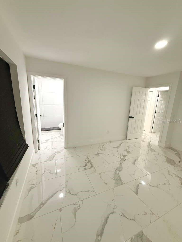 PORT MALABAR COUNTRY CLUB UNIT 07 - Residential