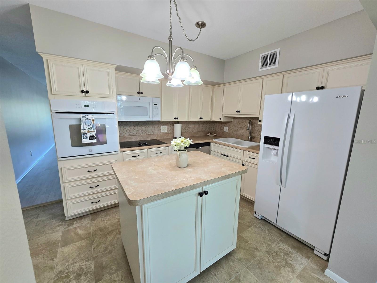2360 WORLD PARKWAY BOULEVARD 36