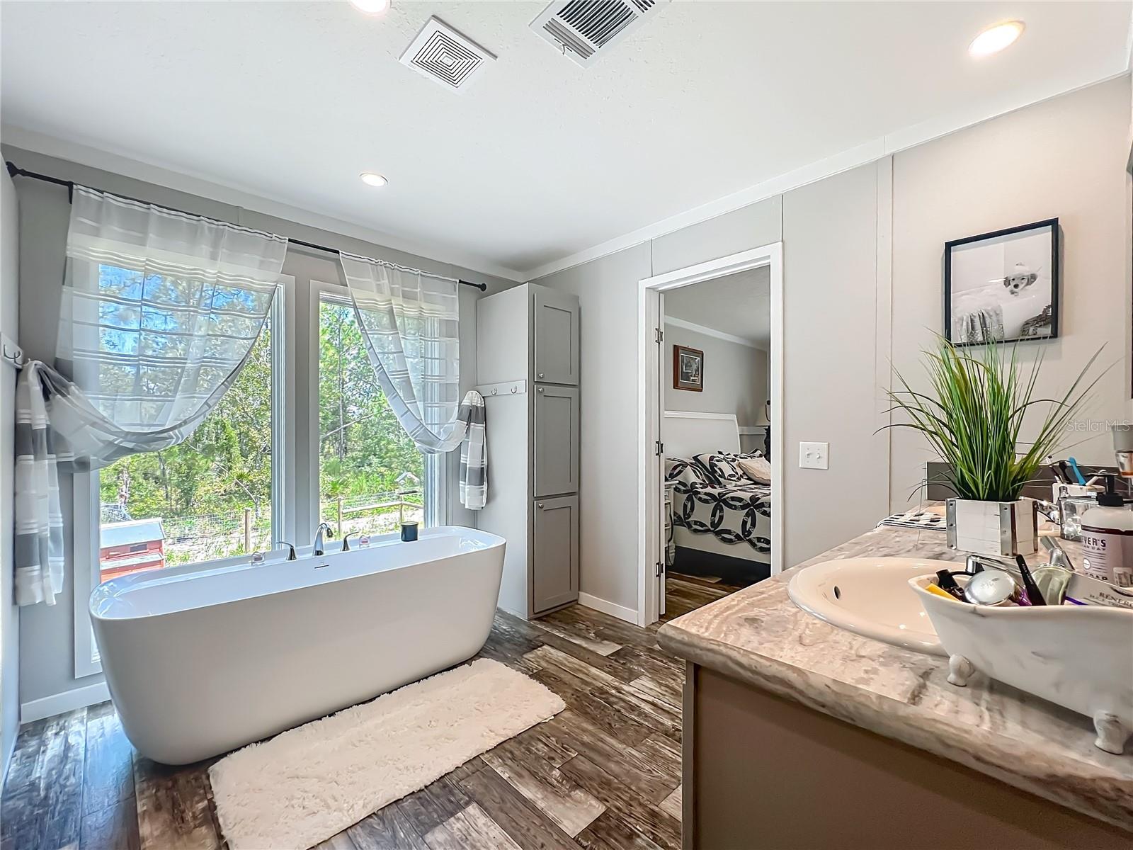 WILLISTON HIGHLANDS UN 5 - Residential