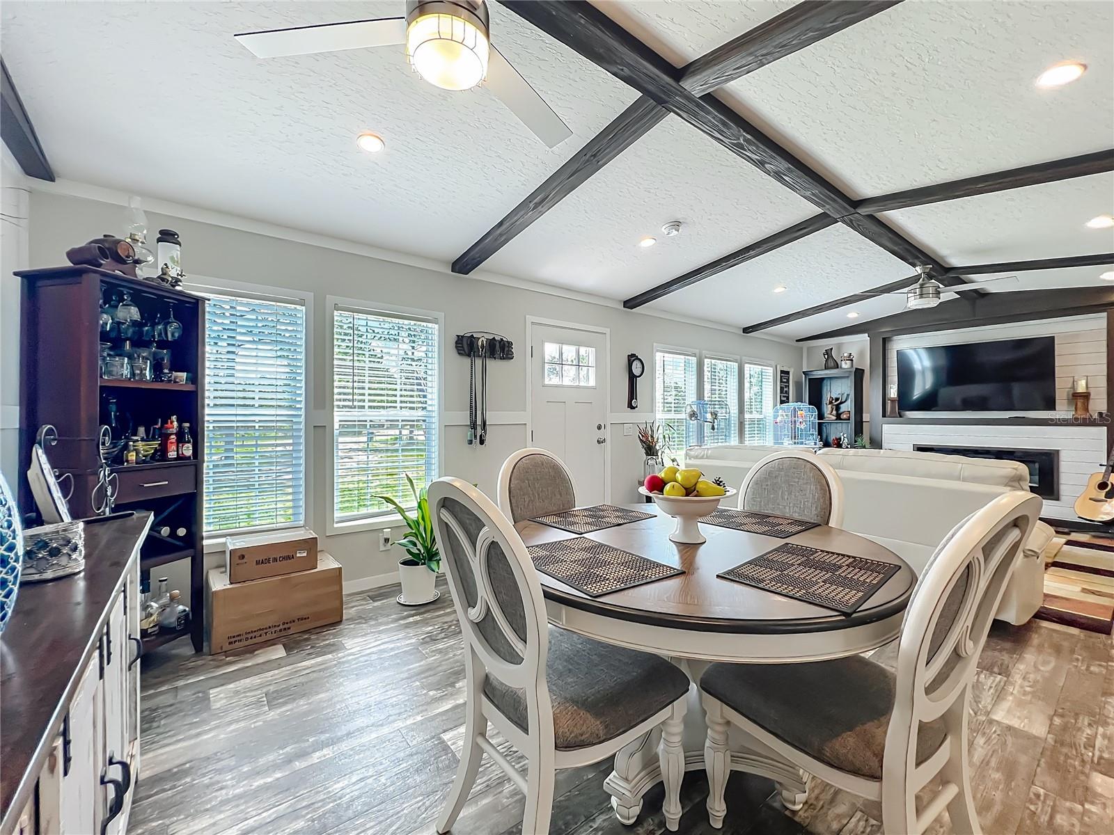 WILLISTON HIGHLANDS UN 5 - Residential