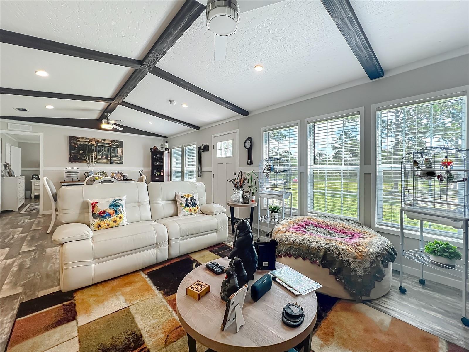 WILLISTON HIGHLANDS UN 5 - Residential