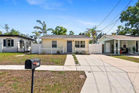 Photo of 5314 6th Avenue S, St Petersburg, FL 33707 (MLS # TB8493485)