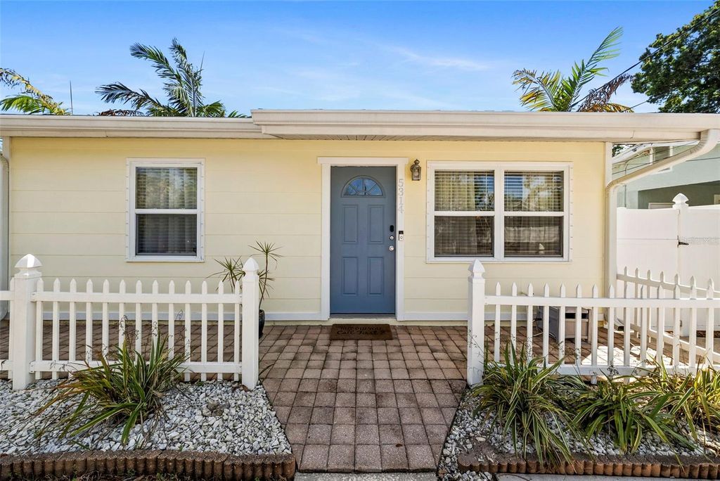 Photo of 5314 6th Avenue S, St Petersburg, FL 33707 (MLS # TB8493485)