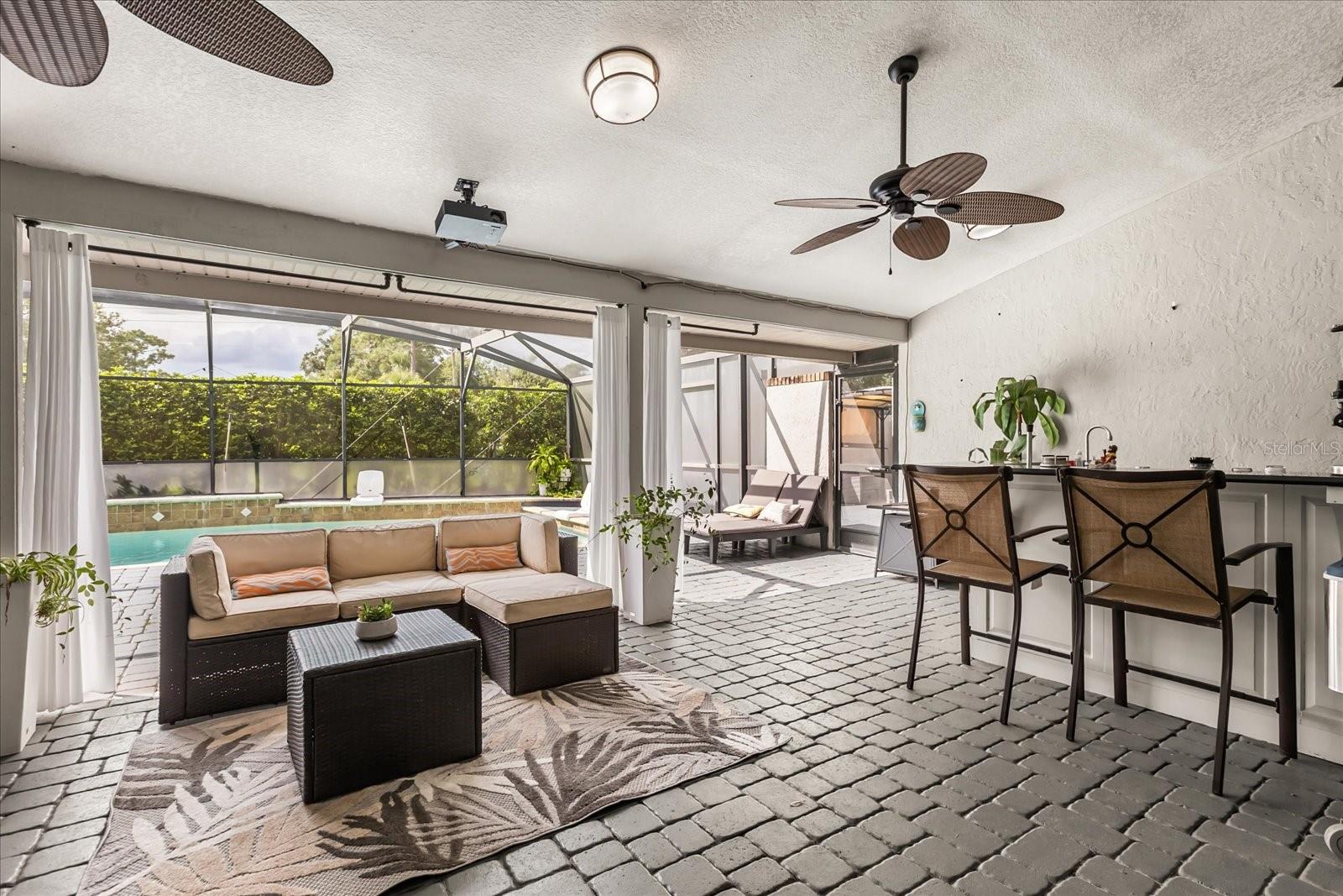 SABAL POINT SABAL RIDGE AT - Residential