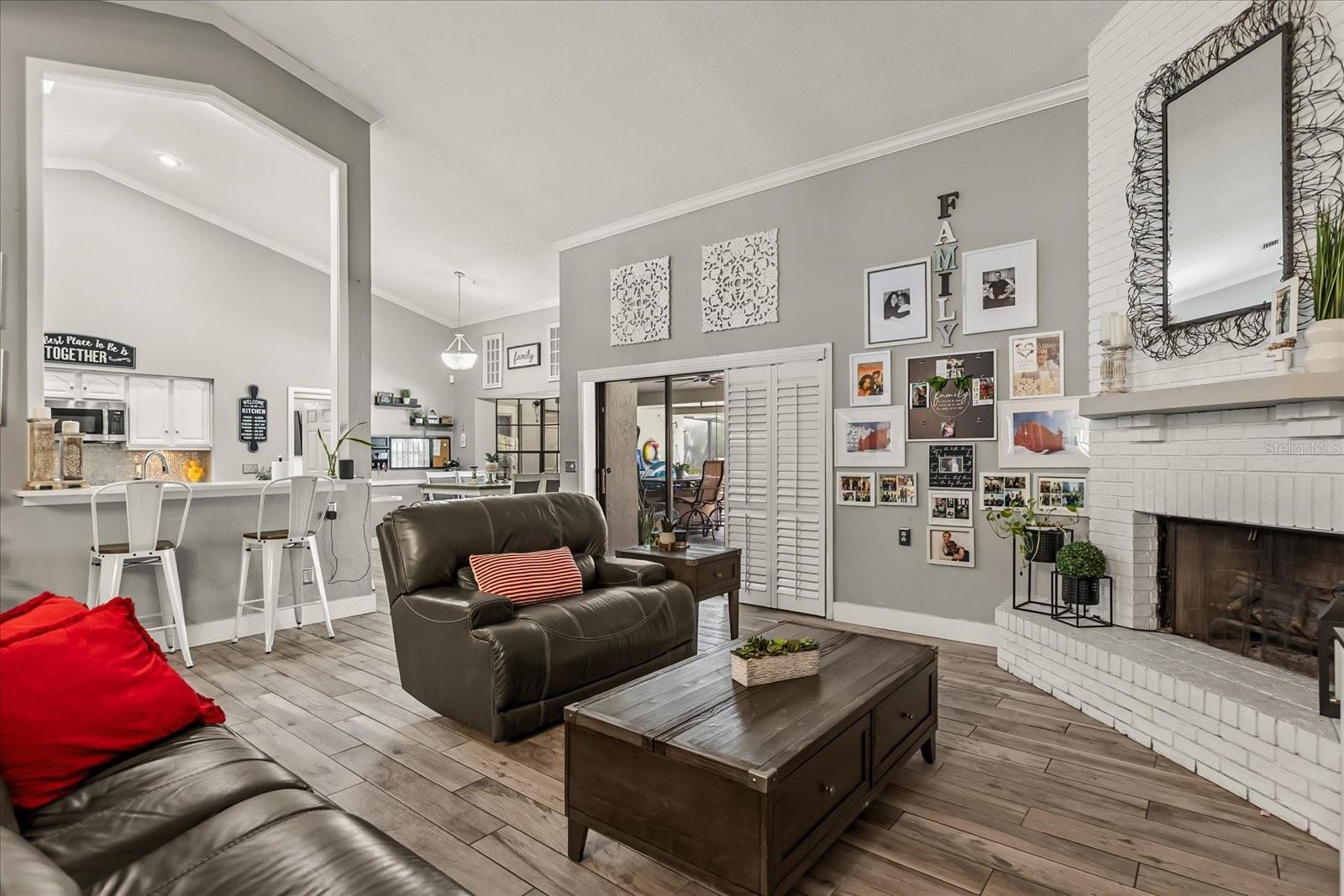 SABAL POINT SABAL RIDGE AT - Residential
