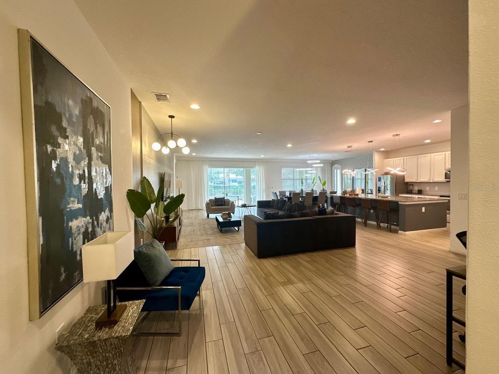 Photo of 6004 Oak Green Loop, Davenport, FL 33837 (MLS # O6361805)