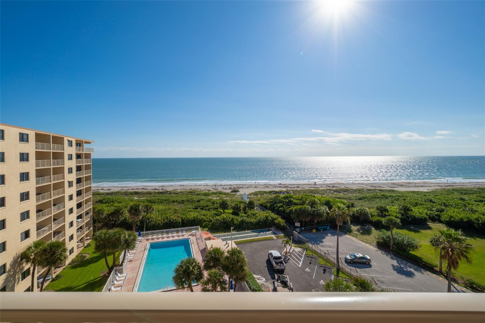 7520 RIDGEWOOD AVENUE 809