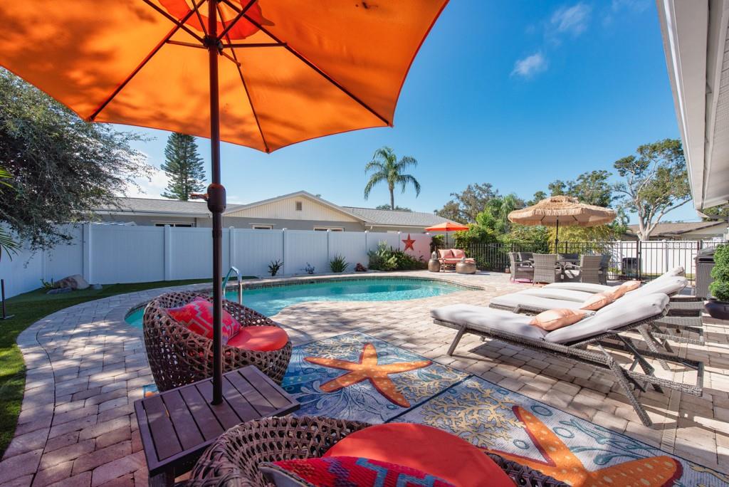 BOCA CIEGA RIDGE 6TH ADD - Residential