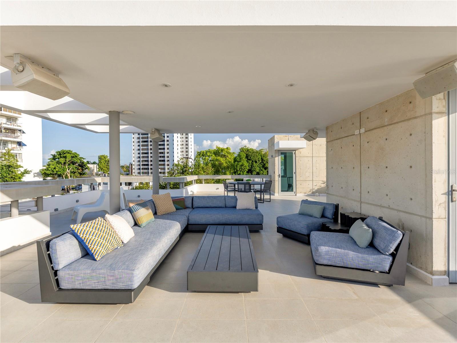 OCEAN PARK - Residential