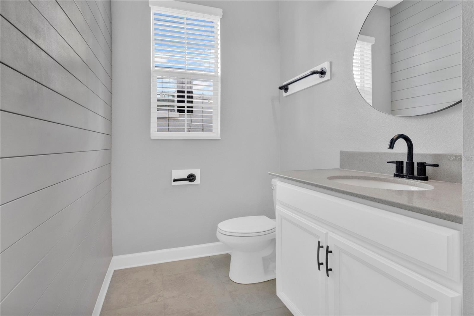 STOREY GROVE PH 1B-1 - Residential Lease