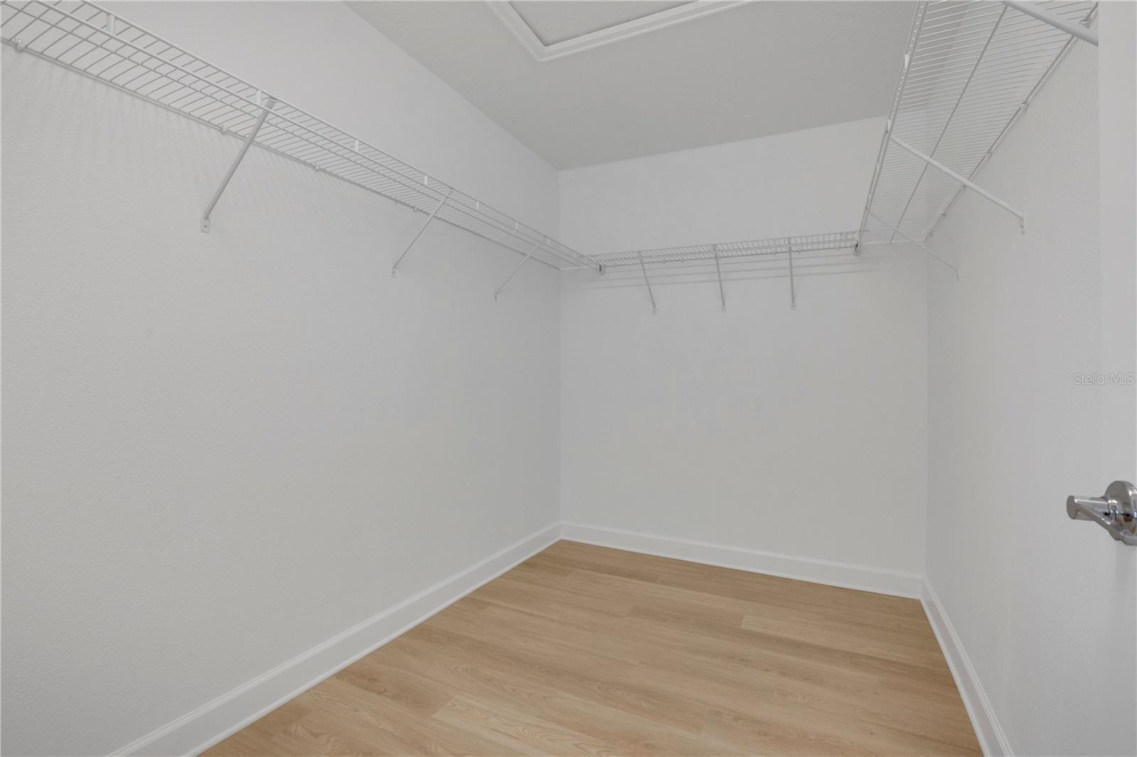 STOREY GROVE PH 1B-1 - Residential Lease