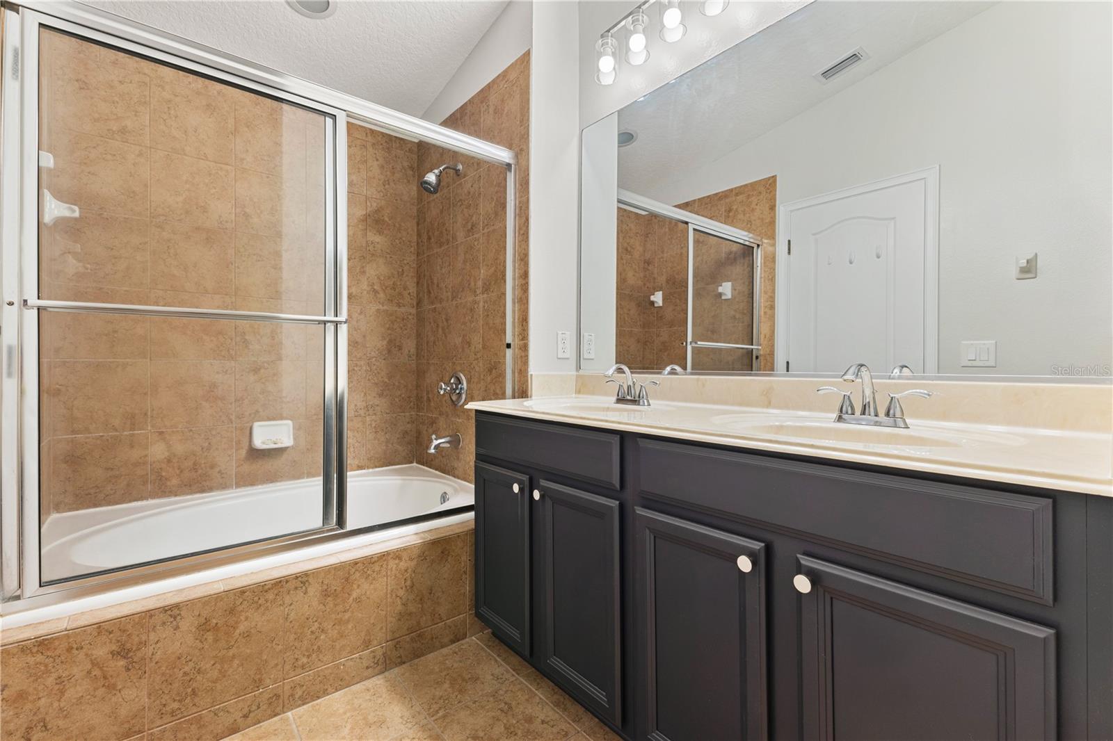 WICKHAM PARK 04 05 06 09 10 11 12 01 - Residential Lease