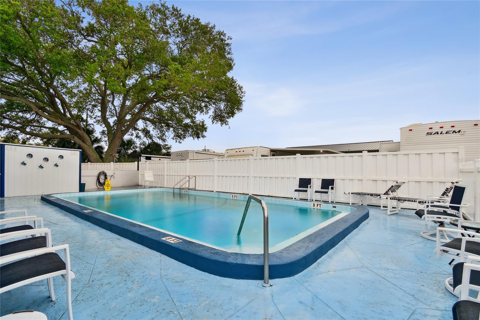 EL REY MOBILE HOME PARK UNREC - Residential