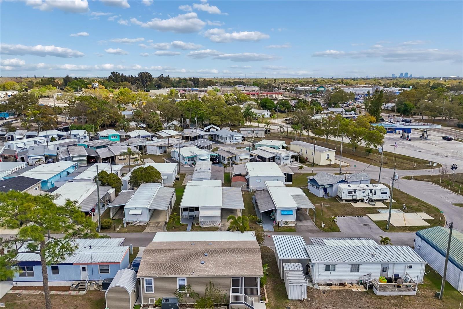 EL REY MOBILE HOME PARK UNREC - Residential