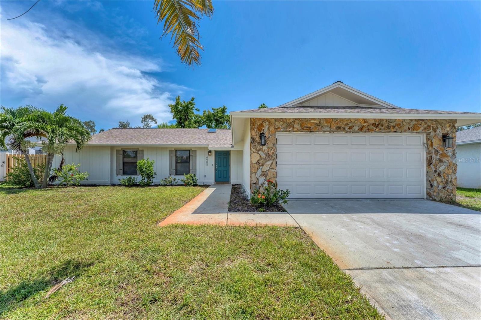 Welcome to 6905 23rd Ave W – a beautifully maintained 3-bedroom, 2-bath home in one of Bradenton’s most convenient locations.
This move-in ready home offers peace of mind with a 2020 shingle roof, 2019 A/C, 2017 water heater, and a hurricane-rated garage door. Inside, you’ll love the fresh, modern feel with luxury vinyl flooring throughout, no popcorn ceilings, and a freshly painted exterior that adds to the curb appeal.
The kitchen is equipped with sleek Samsung appliances, and the split-bedroom floor plan ensures comfort and privacy. Step outside to a fully fenced backyard—perfect for pets, play, and entertaining—complete with a sprinkler system and well for irrigation to keep your lawn lush year-round.
Located just minutes from IMG Academy, top-rated schools, medical facilities, shopping, restaurants, GT Bray Park, and the beautiful Gulf beaches, this home blends comfort, convenience, and Florida lifestyle living.
Don’t miss your chance to see this one—schedule your showing today!