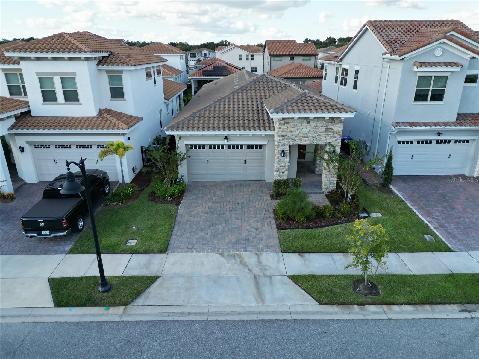 EAGLE CRK VILLAGE 1 - Residential