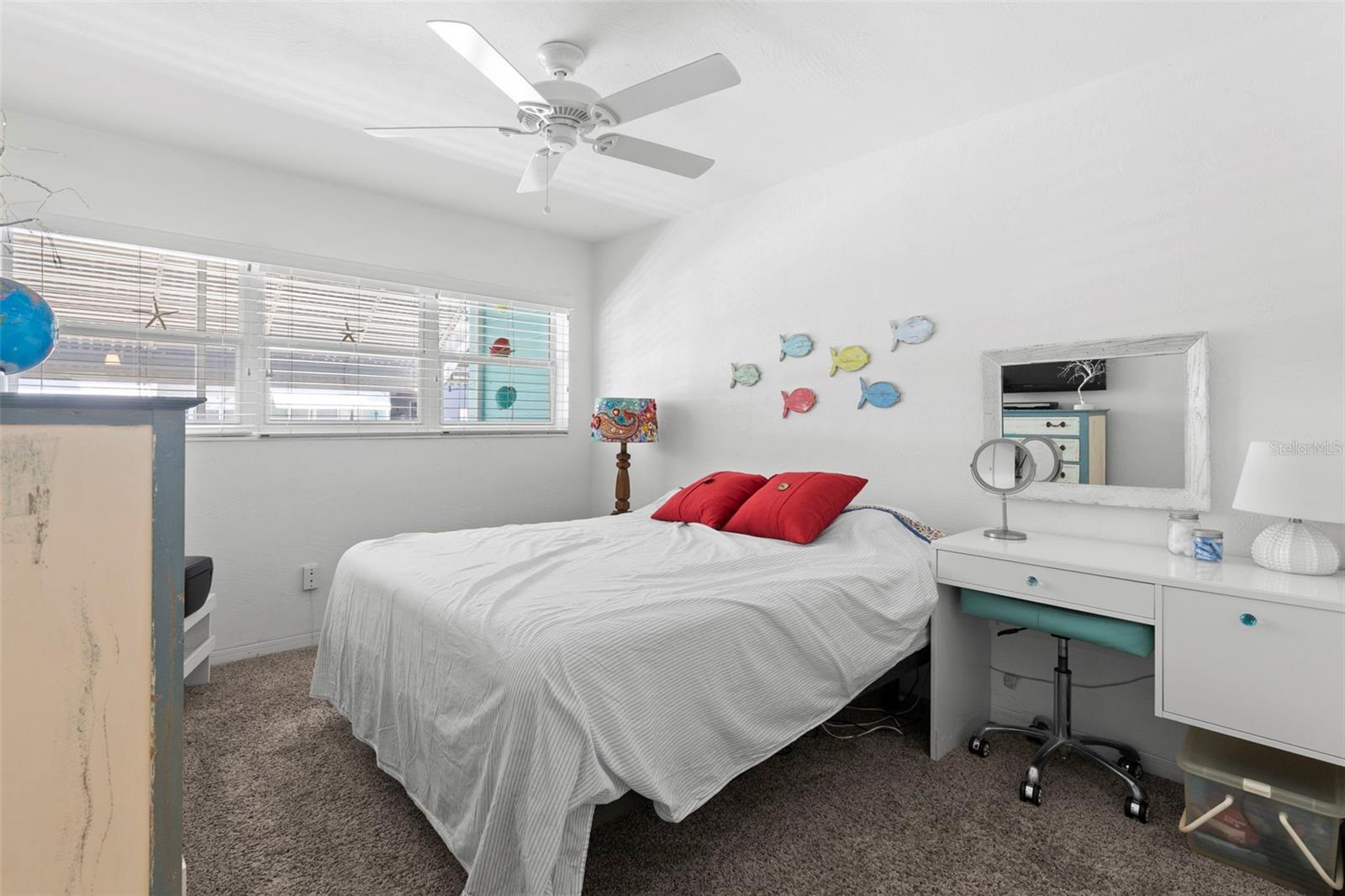 CLEARVIEW OAKS CONDO - Residential