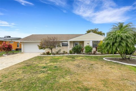 1516 VALLEY FORGE BOULEVARD SUN CITY CENTER FL 33573