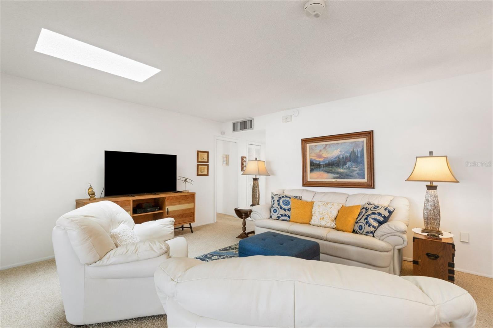 DEL WEBBS SUN CITY FLORIDA UN - Residential