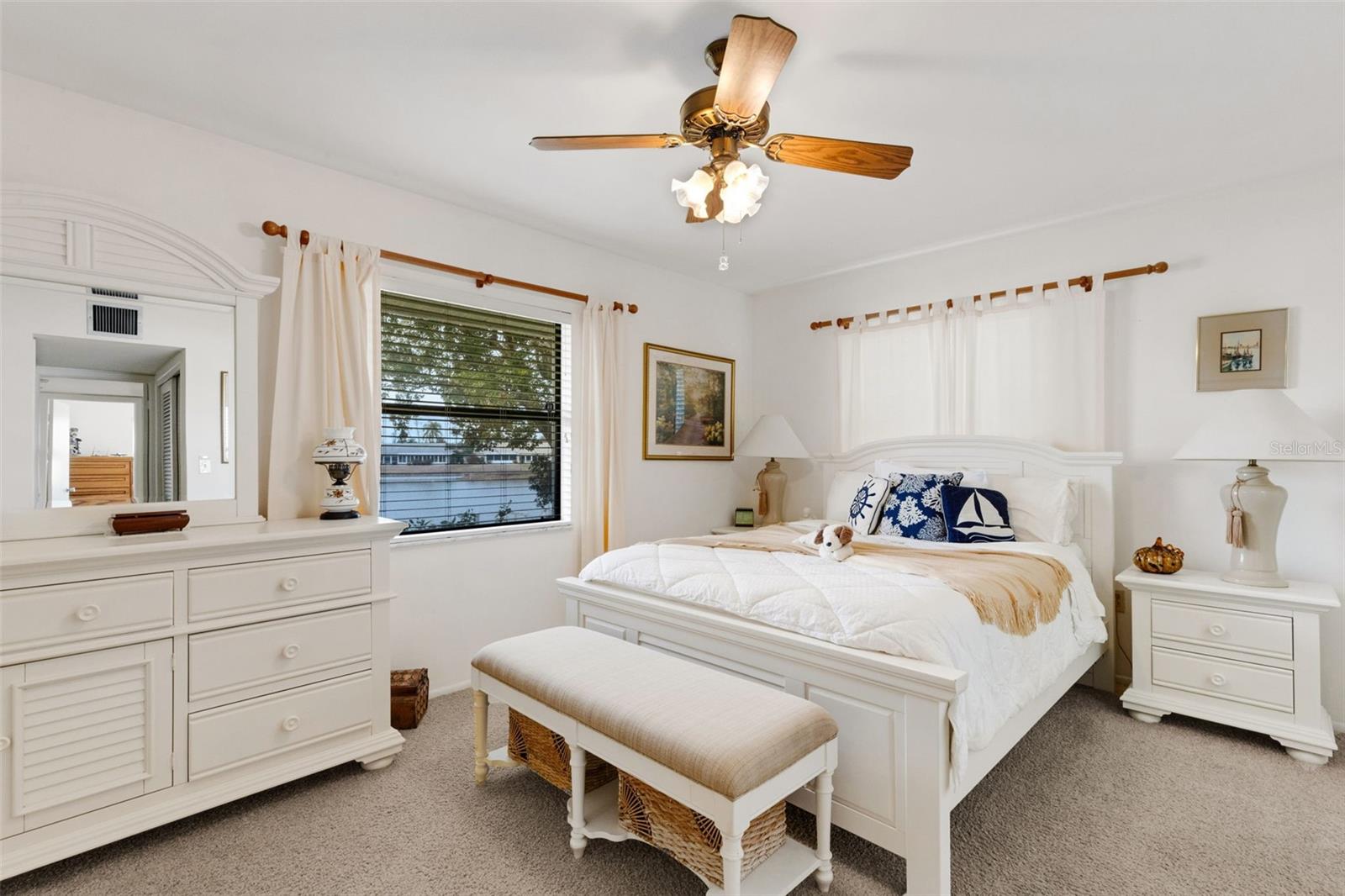 DEL WEBBS SUN CITY FLORIDA UN - Residential