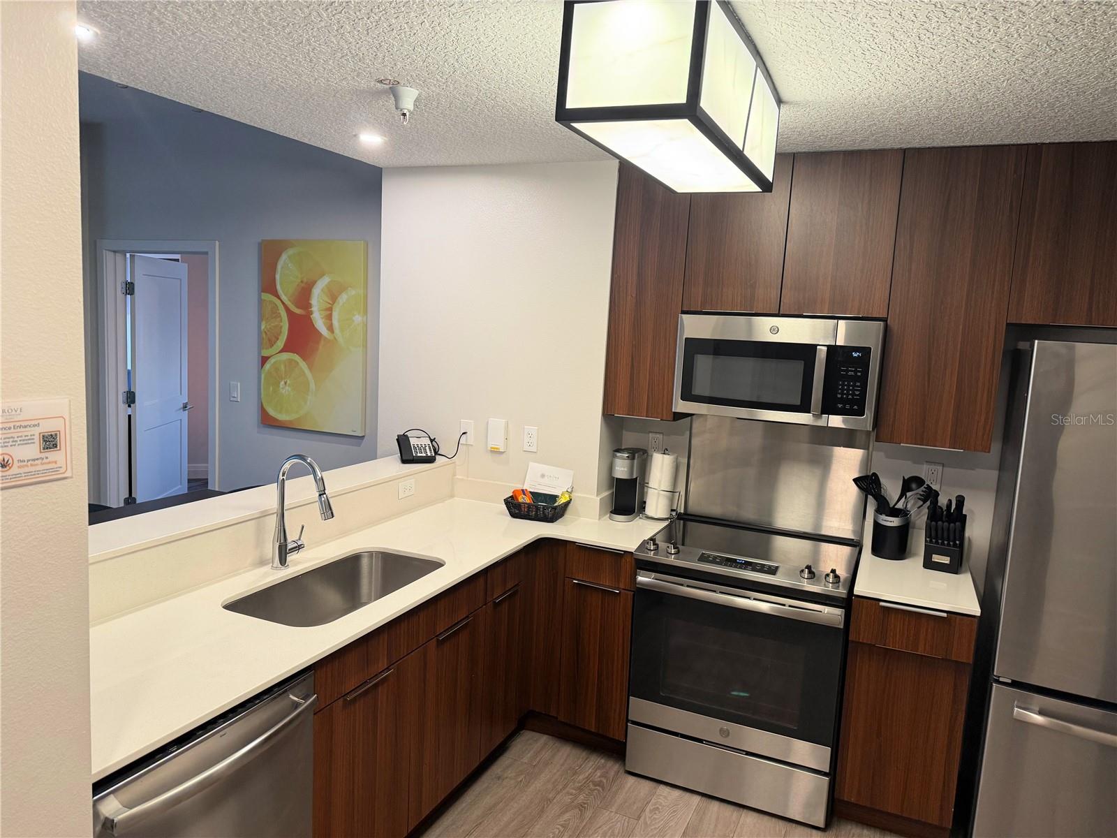 GROVE RESIDENCE & SPA HOTEL CONDO II - Residential