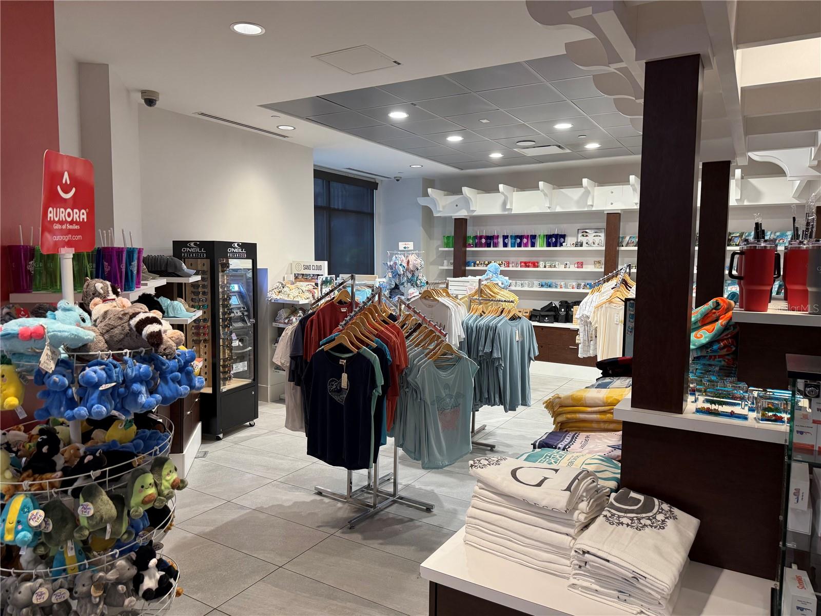 GROVE RESIDENCE & SPA HOTEL CONDO II - Residential