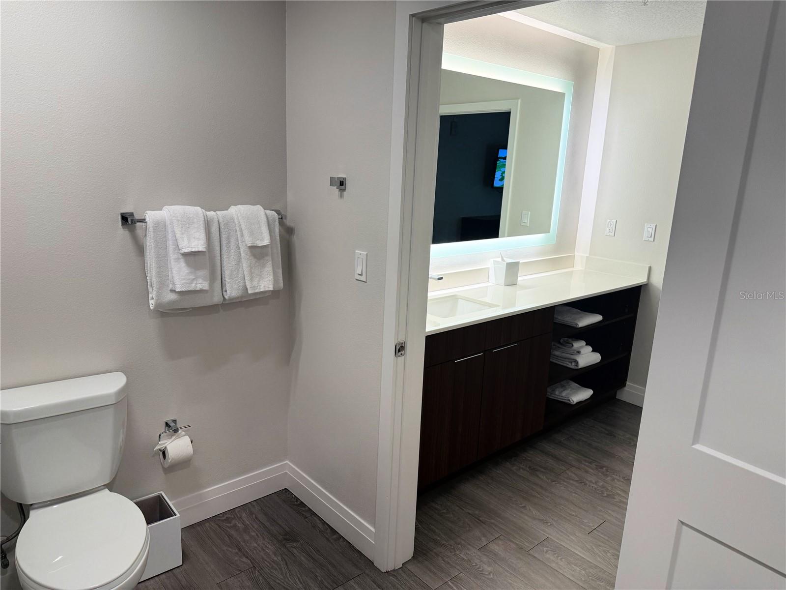 GROVE RESIDENCE & SPA HOTEL CONDO II - Residential