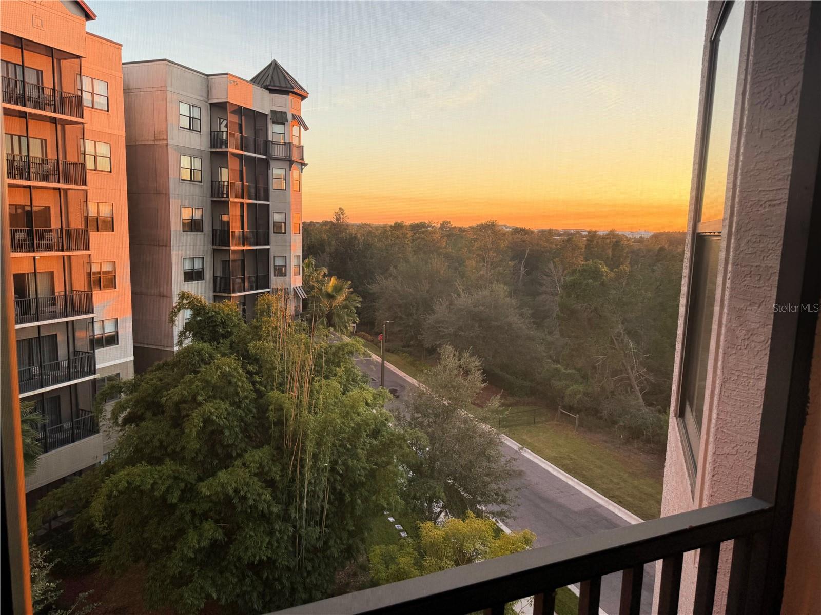 GROVE RESIDENCE & SPA HOTEL CONDO II - Residential