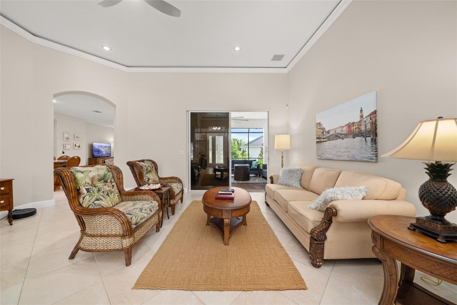 SUN N LAKE - Residential