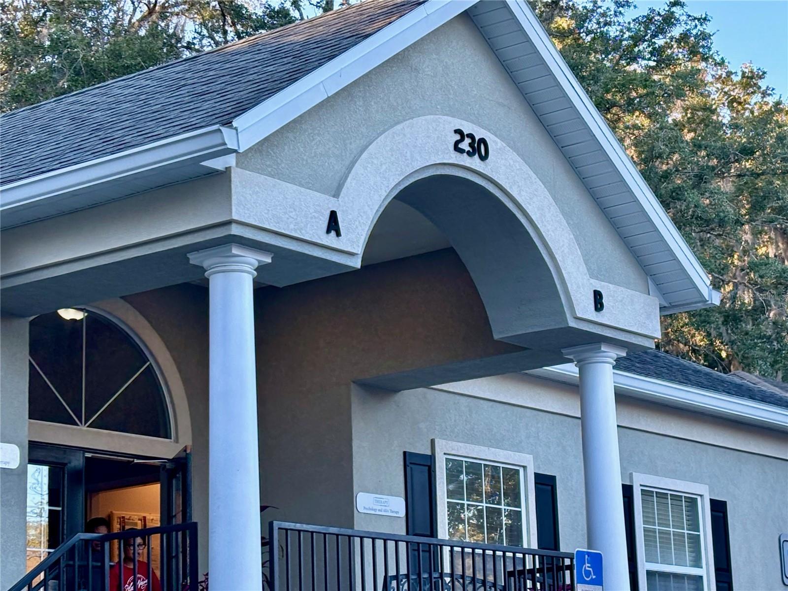 TOWER HILL - Commercial Sale