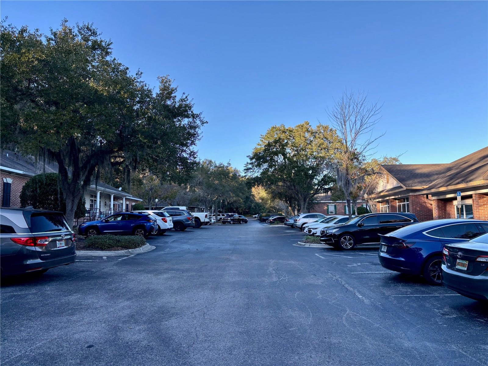 TOWER HILL - Commercial Sale