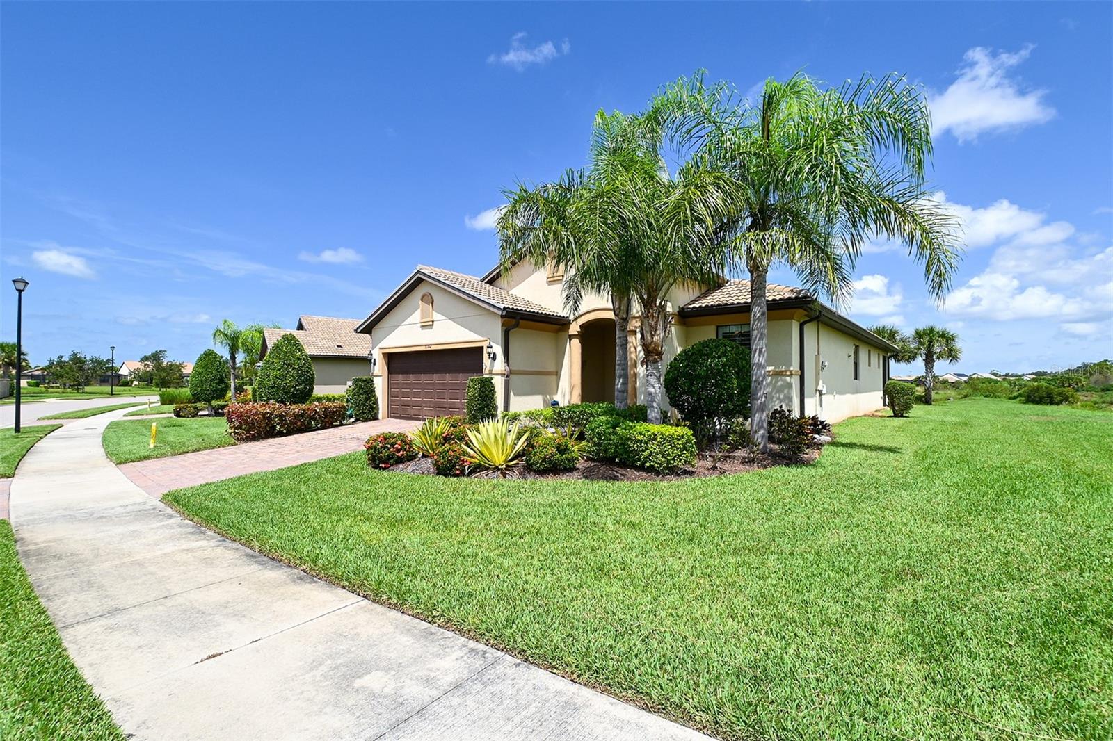 SANDHILL PRESERVE - Residential