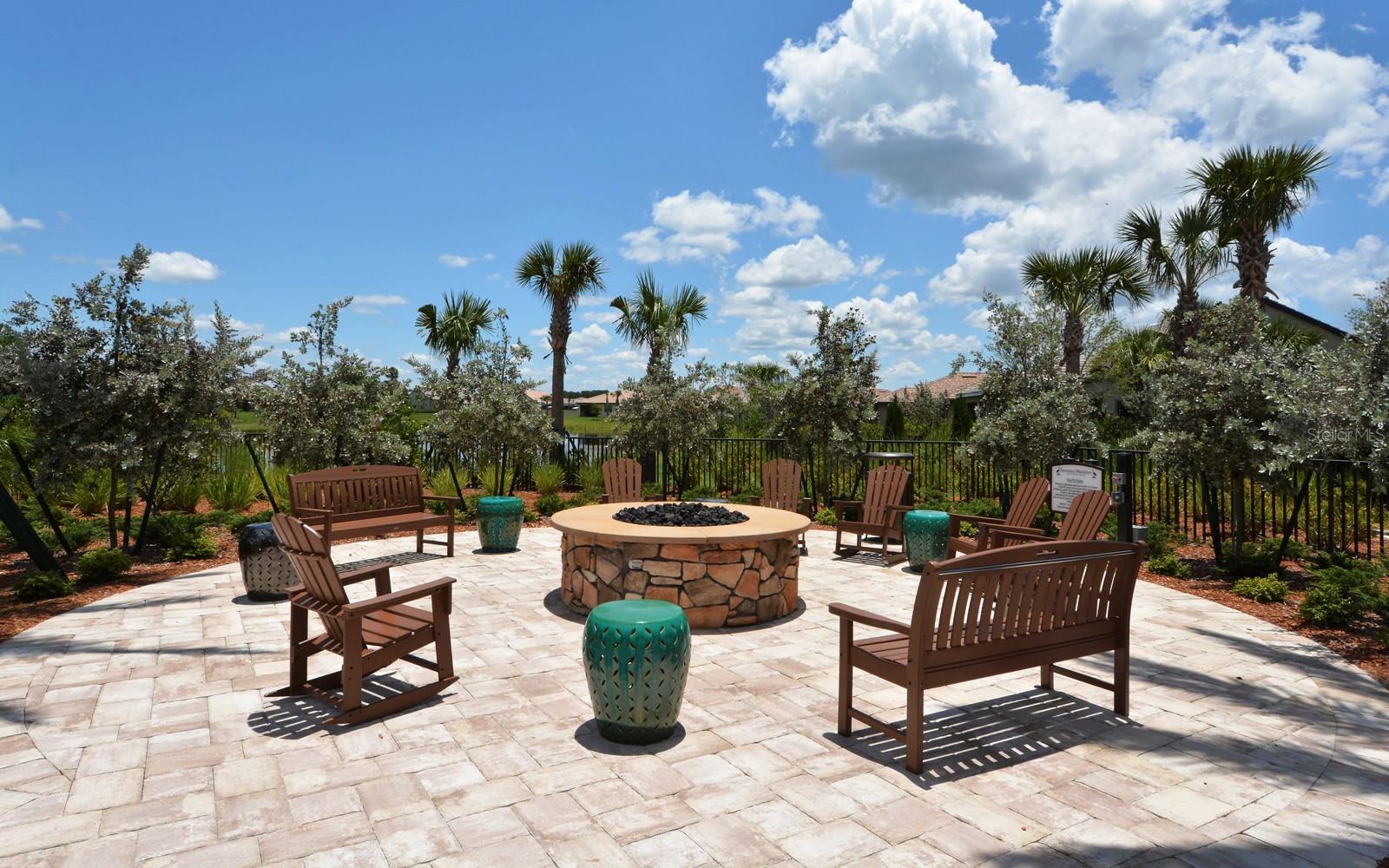 SANDHILL PRESERVE - Residential