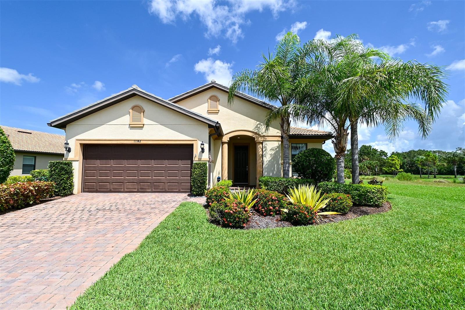 SANDHILL PRESERVE - Residential