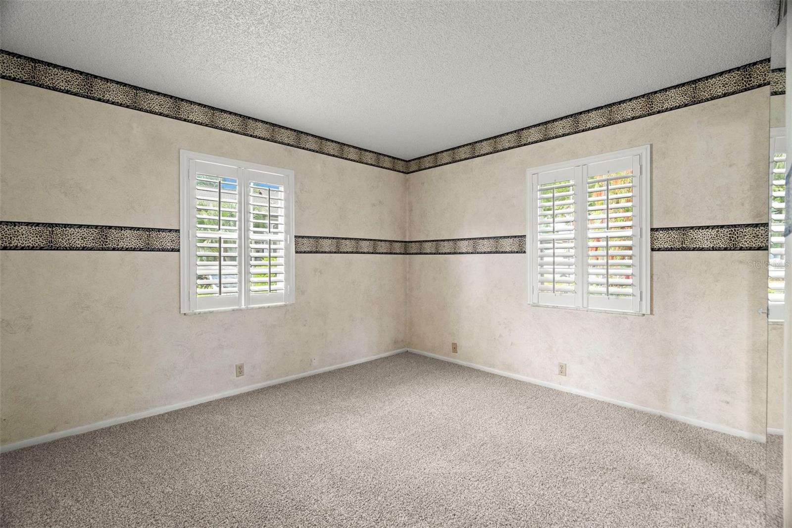 BAY OAKS CONDO - Residential