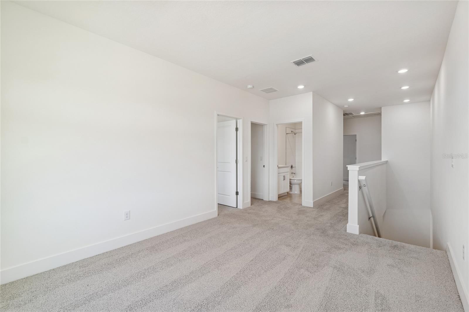 NORTH RIVER RANCH - Residential