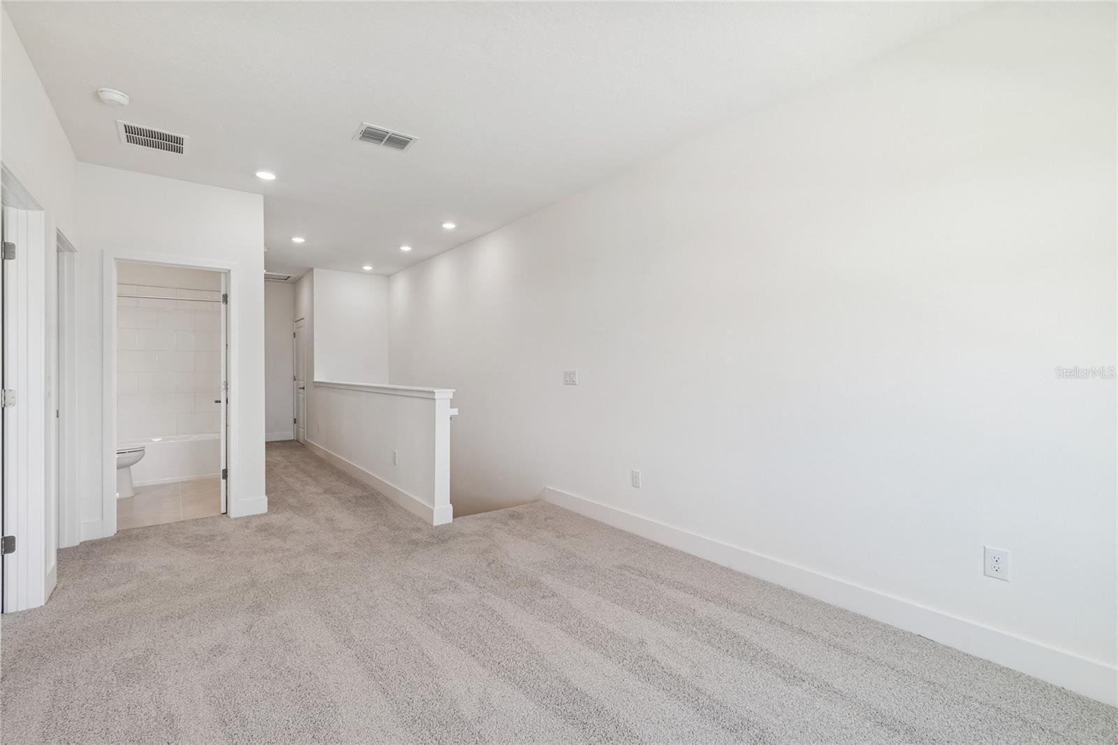 NORTH RIVER RANCH - Residential