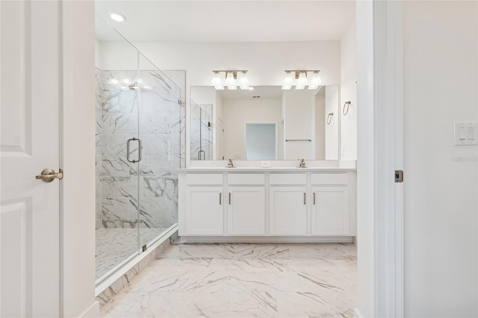 NORTH RIVER RANCH - Residential