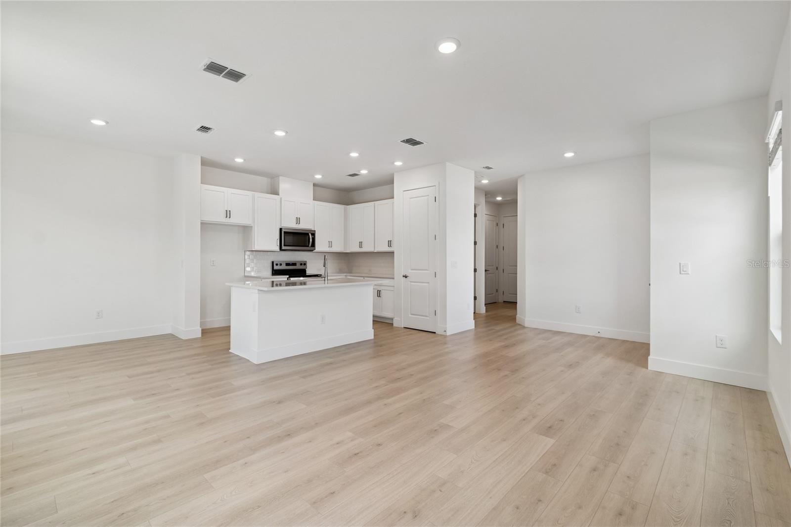 NORTH RIVER RANCH - Residential