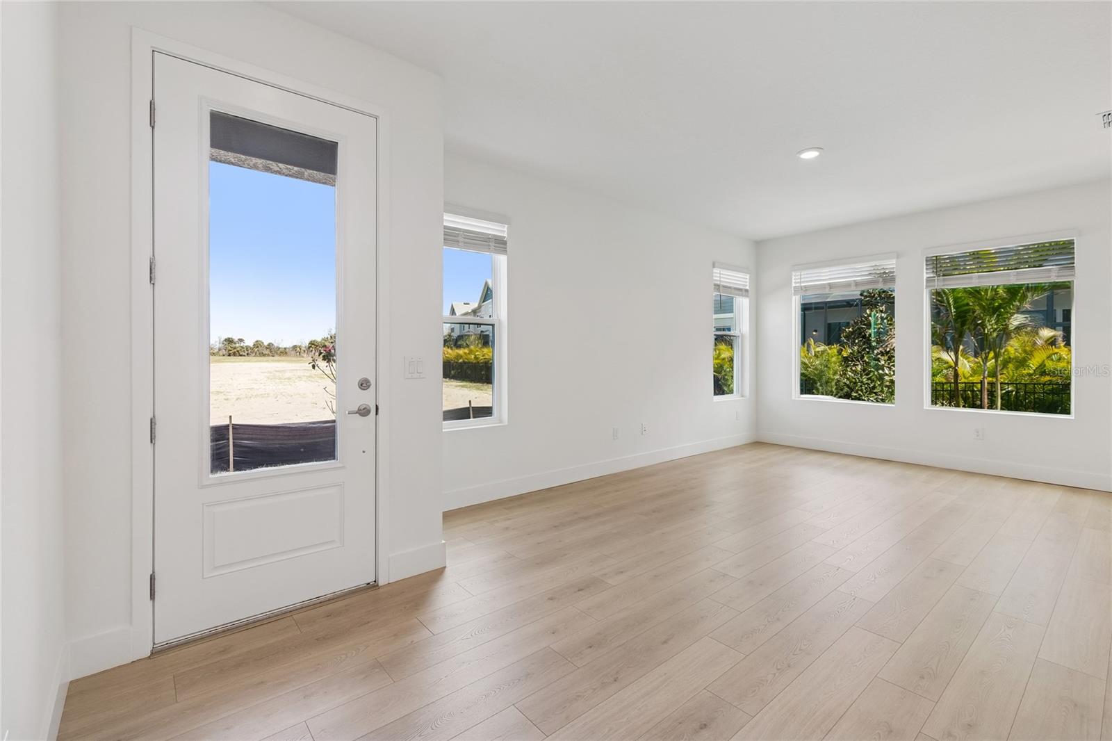 NORTH RIVER RANCH - Residential