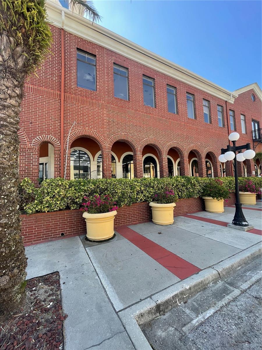 THE QUARTER AT YBOR - Commercial Sale