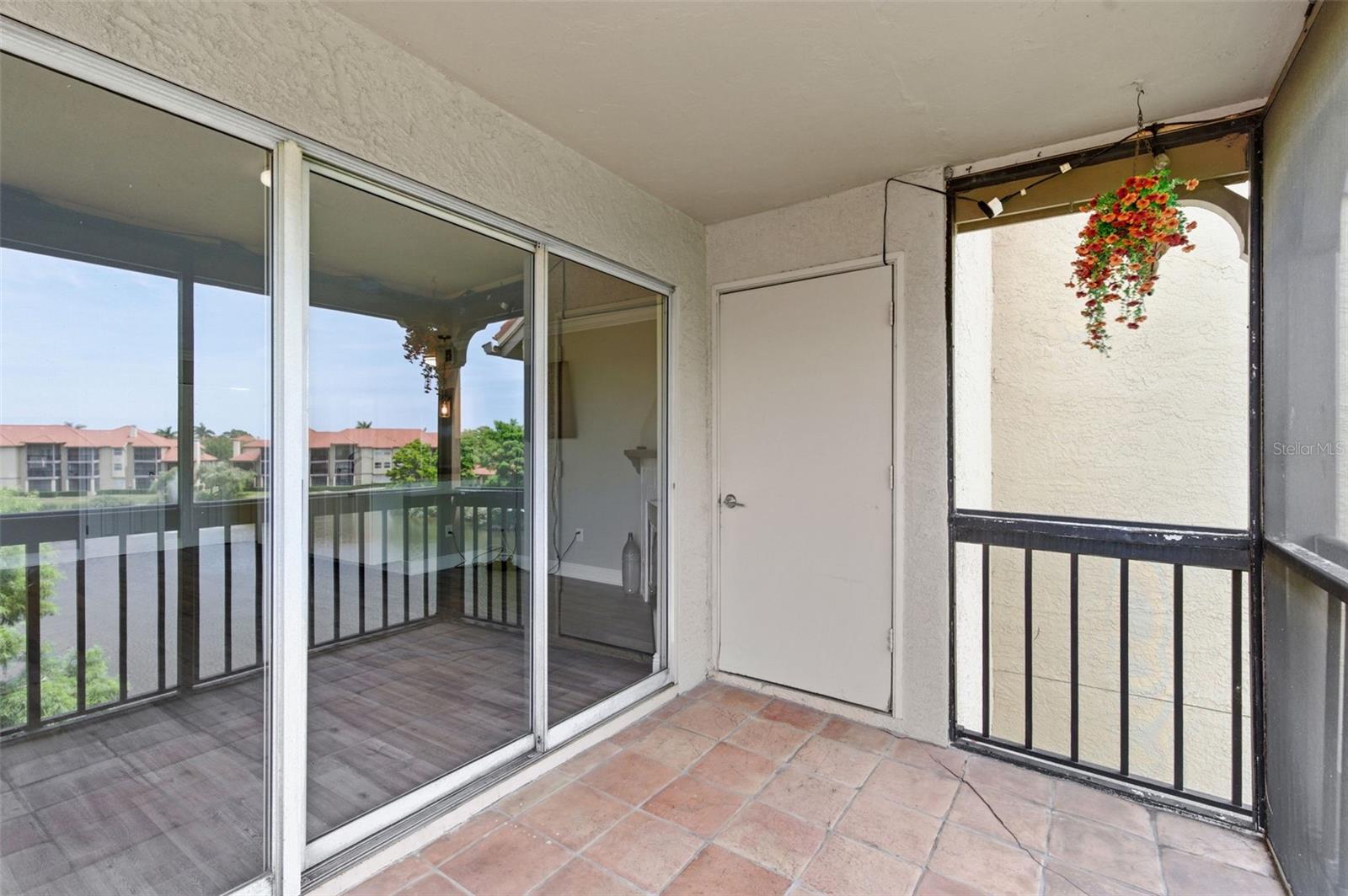 AUDUBON CONDO AT FEATHER SOUND - Residential