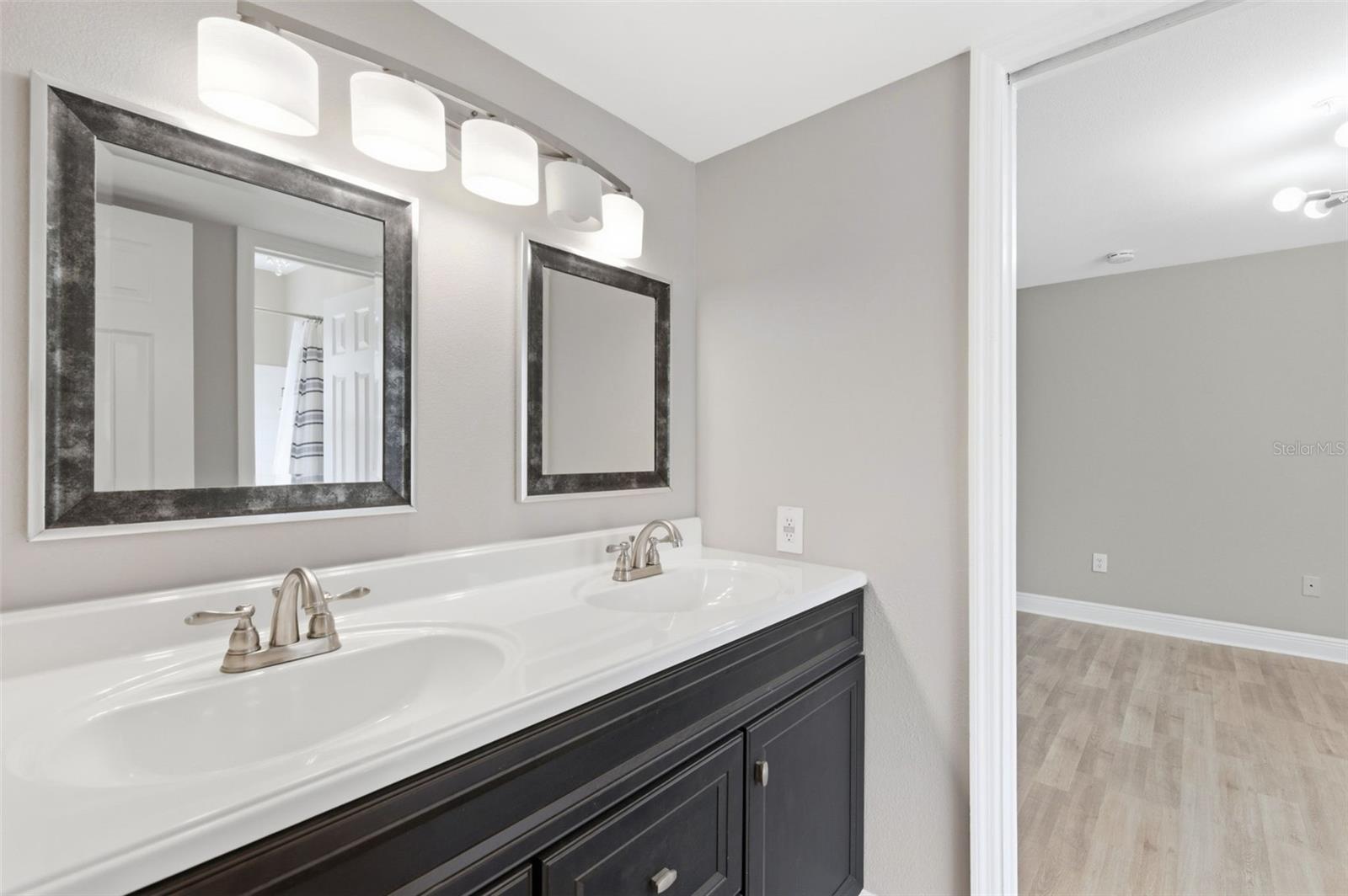 AUDUBON CONDO AT FEATHER SOUND - Residential