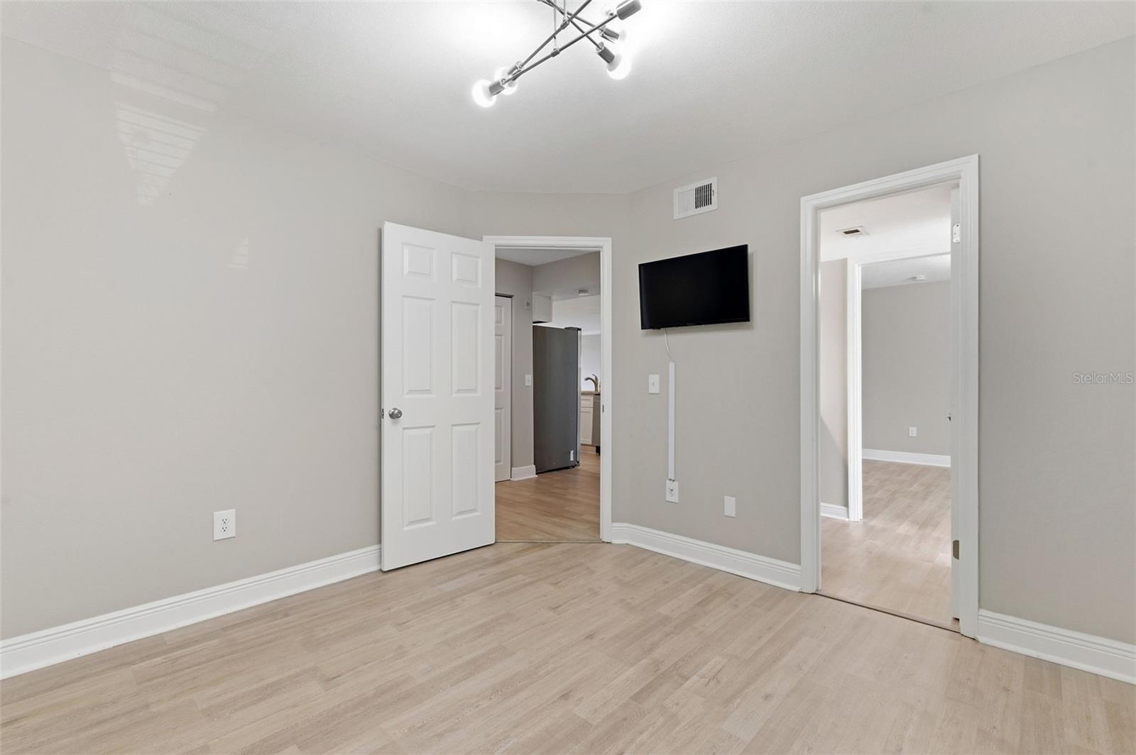 AUDUBON CONDO AT FEATHER SOUND - Residential