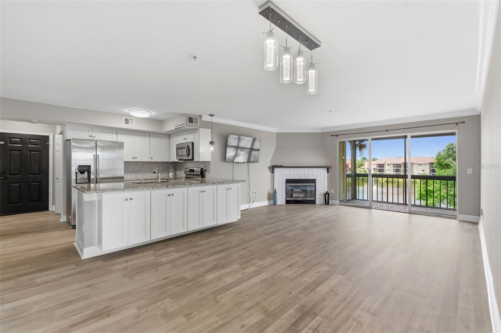 AUDUBON CONDO AT FEATHER SOUND - Residential