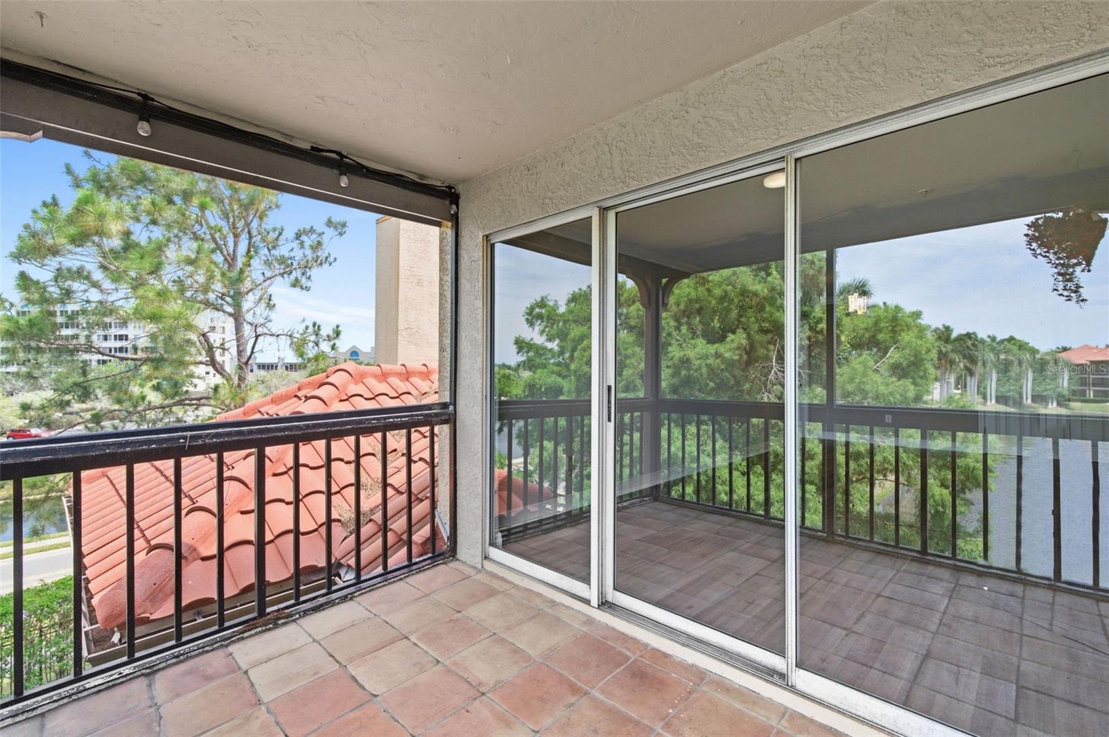 AUDUBON CONDO AT FEATHER SOUND - Residential