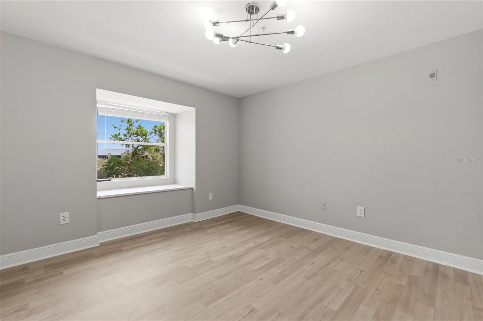 AUDUBON CONDO AT FEATHER SOUND - Residential