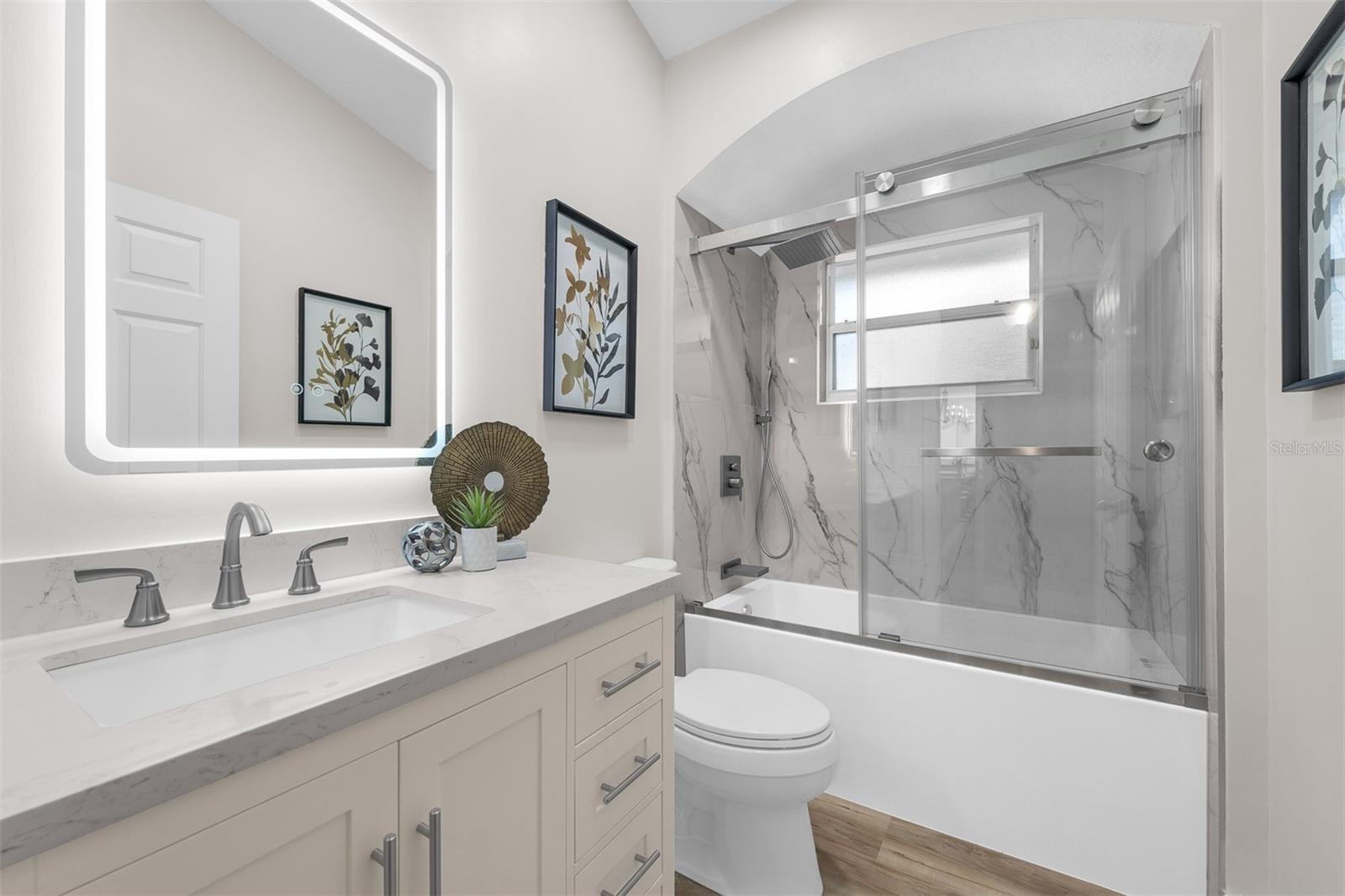 LAKE FOREST SEC TWO A - Residential