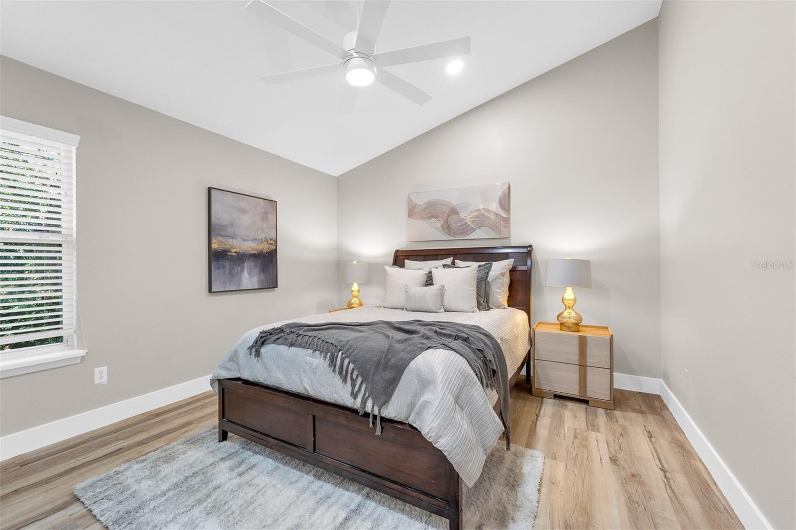 LAKE FOREST SEC TWO A - Residential