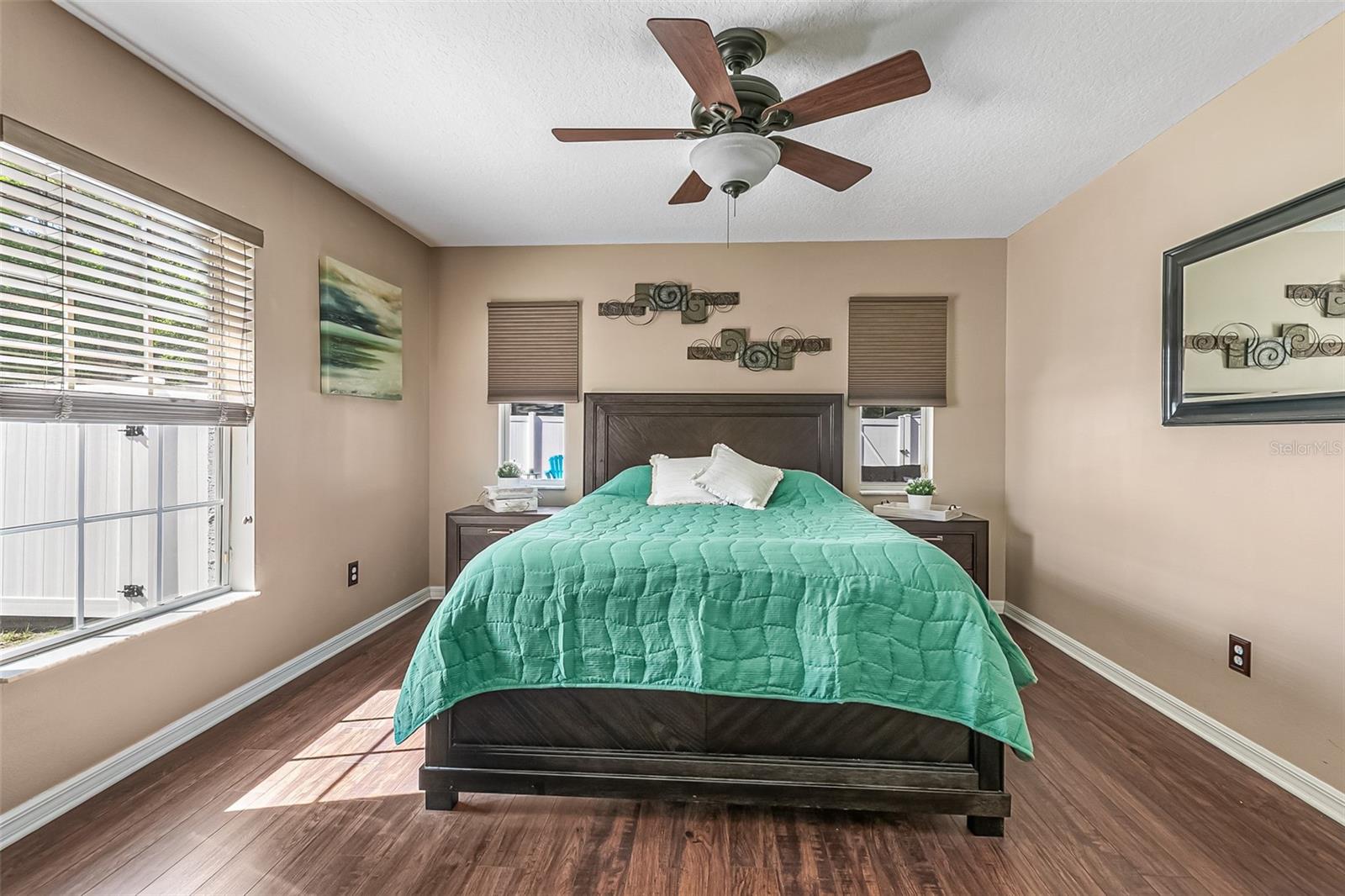 SOUTH RIDGE VILLAS 02 - Residential